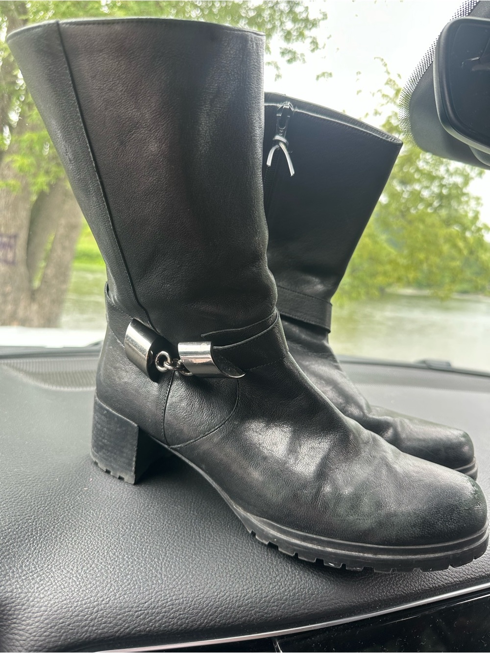 Stuart Weitzman Black Leather Mid-Calf Block Heel Boots - Picture 3 of 11